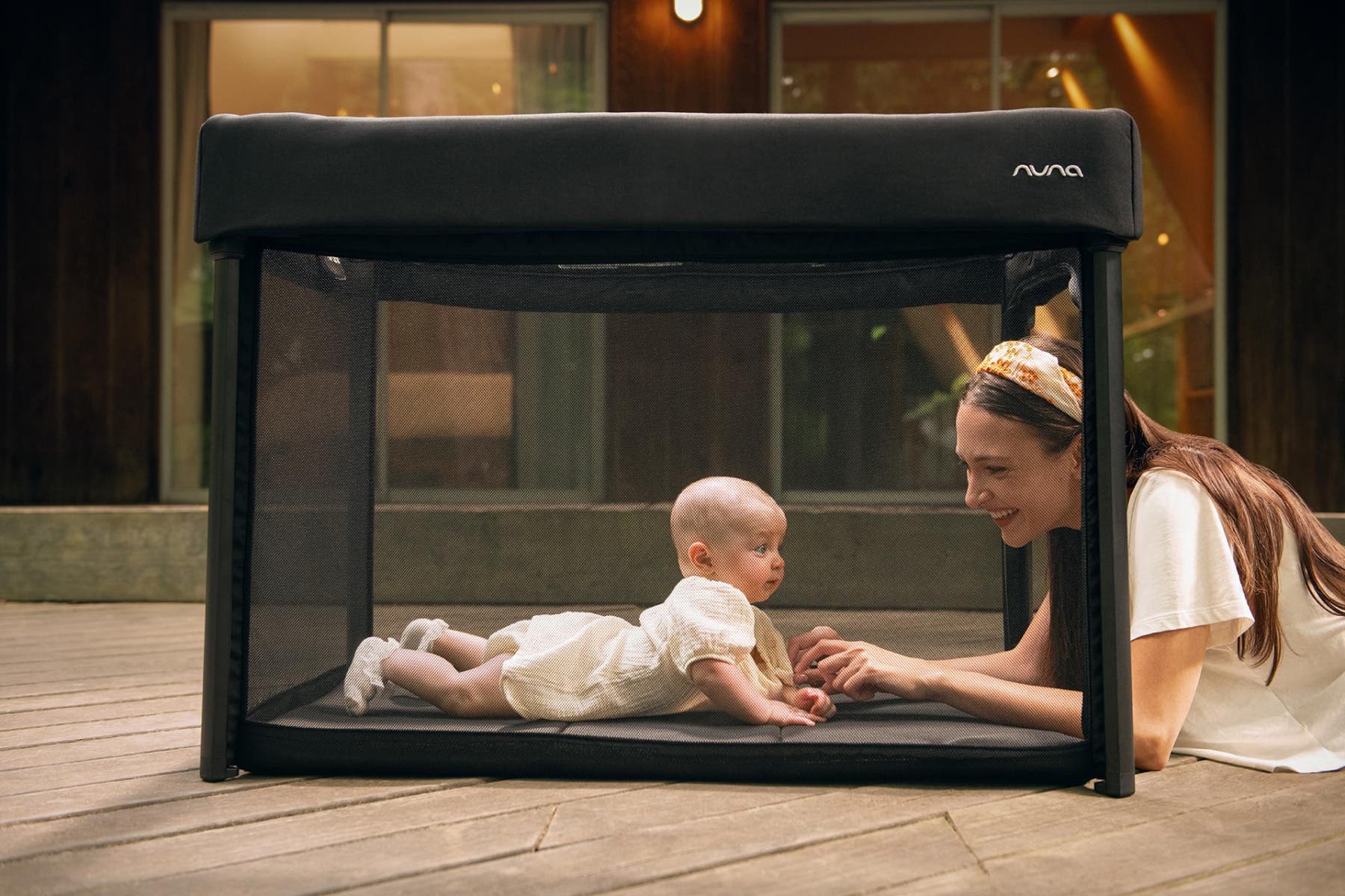 Nuna PAAL Compact Travel Cot — official Nuna