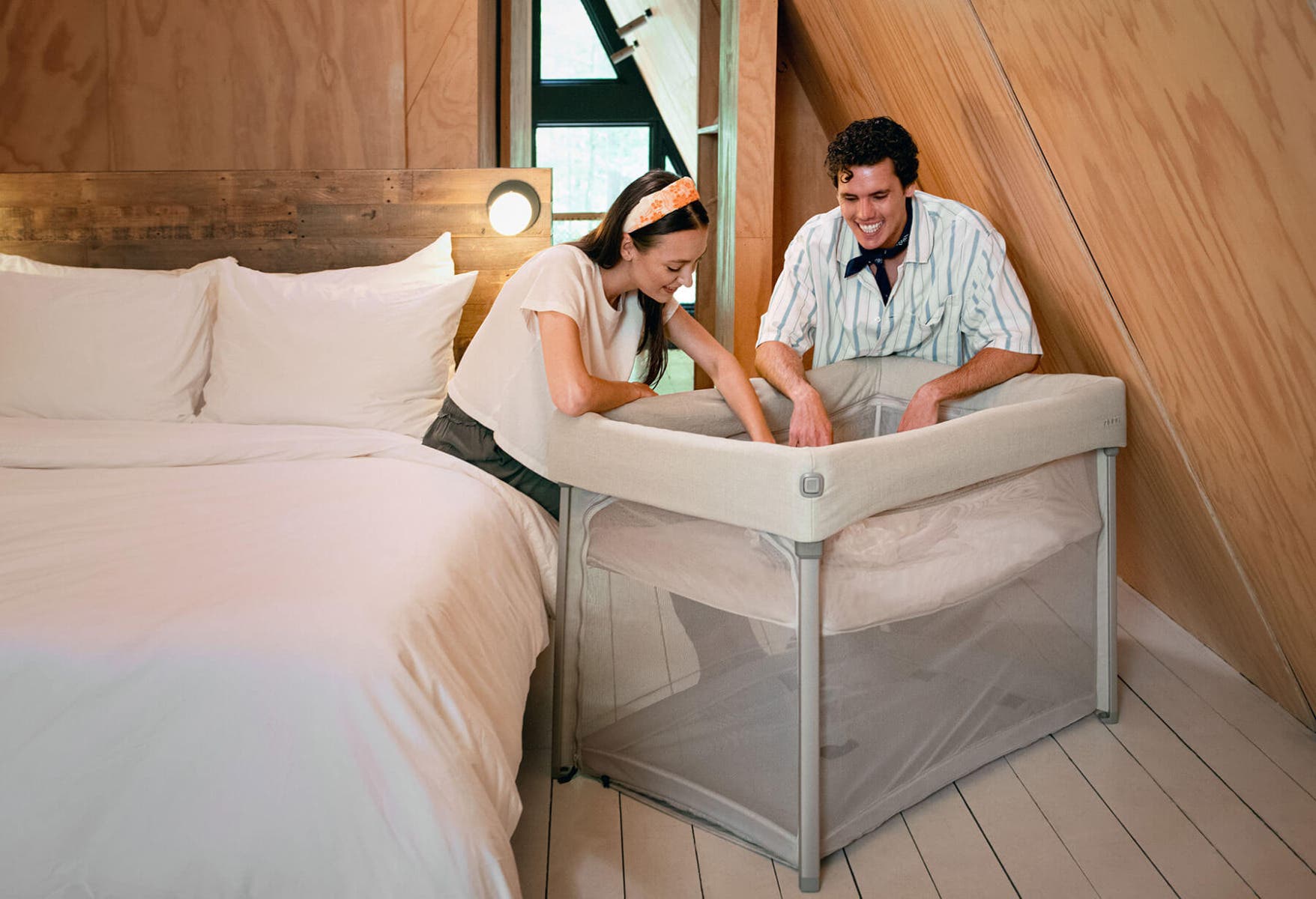 Nuna PAAL Compact Travel Cot — official Nuna