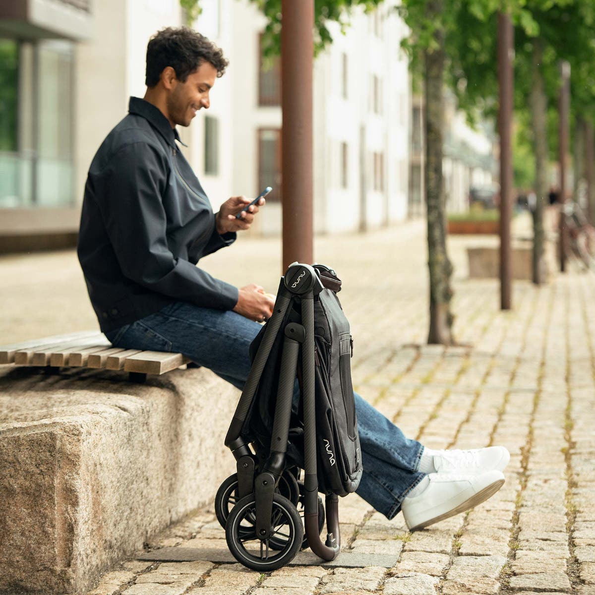 Nuna SWIV 360 Degree Swivel Stroller — official Nuna