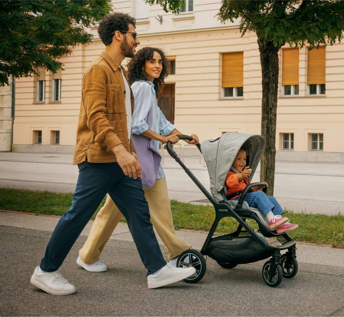 Nuna TRIV Next x BMW Collection Mid Size Stroller — official Nuna